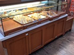 面包甜点陈列柜-一鸣真鲜奶吧(汇金店)