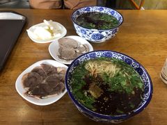 -京穆兰兰州牛肉面·清真(中川机场店)