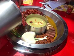 -谭鸭血老火锅(七宝万科广场店)