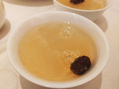 银耳红枣羹-粗茶淡饭·汉口公馆(循礼门店)