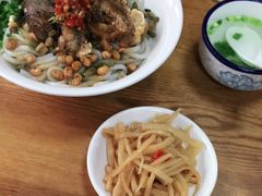 -牛八宝桂林米粉(八里庄店)