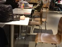大堂-麦当劳(龙之梦购物中心店)