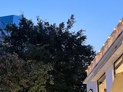 -Mark&Mars Restaurant