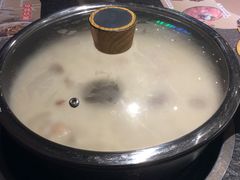 -煲宫猪肚鸡(昆山金鹰国际购物中心店)
