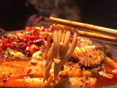 -鸣记脆皮烤鱼·海鲜烤鱼(三八广场店)