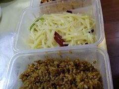 -吕氏疙瘩汤·海鲜新鲁菜(海州利群店)