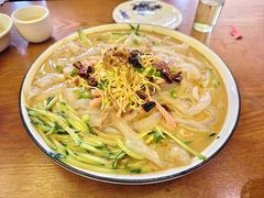 -八大碗·地道东北菜(中街店)