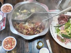 -顺水湾·牛肉牛杂火锅(驾鹤店)