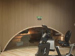 -涨巢·潮玩水疗局