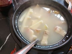 腌笃鲜-蟹黄鱼面·锦园(定西路店)