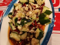 -霄汉牛三鲜湖北砂锅菜(万松园2店)