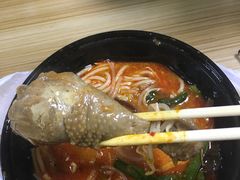 -碗主炭烧米线(交大二村店)