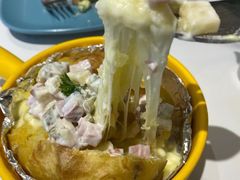 俄式传统风味芝士烤土豆-库滋明·俄罗斯特色美食(中央大街店)