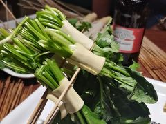 -牛小嫩串串火锅(老国贸总店)