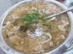 -卢六川汤肉(南方花园店)