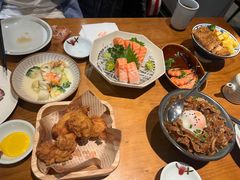 -8PINTS八品脱·日料·烧鸟·精酿小酒馆(莘庄店)