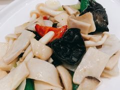 鲜杂菌炒素珍-太兴餐厅(东方广场分店)