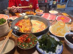 -萍姐火锅·公路夜市(武汉首店)