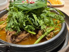 土豆脊骨锅-海兰江石锅饭(水上店)