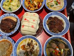 -蓝田九大碗民俗食府(蓝田店)