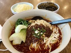 -李先生牛肉面大王(上海站南广场店)