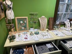 -HeyJewel全球独立设计师原创首饰集合店