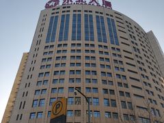 -东北大厦酒店(沈阳北站青年大街店)