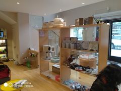 -Pets First伊珊娜洗护·精致美容·家庭式寄养(新会路店)