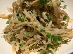 香葱拌笋衣-小大董·烤鸭(凤凰汇店)