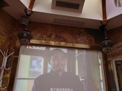 -梦幻城堡轻奢实景酒店(川大望江校区地铁站店)