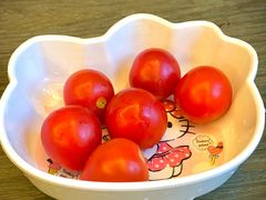 -红宝石·鲜奶小方·海派西点房(长阳店)