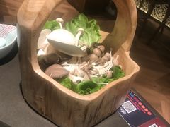 -捞王锅物料理(上海世茂广场店)