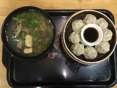 -百年尹氏汤包(湖南路狮子桥店)