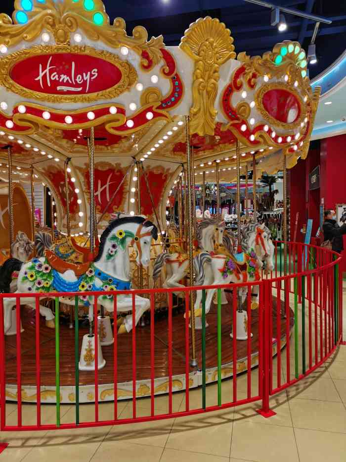 hamleys儿童乐园(百货大楼店)-"超级大的玩具商店 全是正品很赞的位置