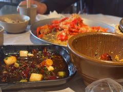 -巴厘龙虾·榜首油焖大虾(音乐学院·沿江酒馆店)