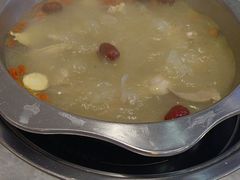 -光头药膳鸡(莱茵小镇店)