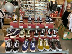 -上品折扣(回龙观店)