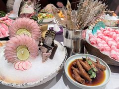 -泓炙颐凤鲜海鲜火锅料理(桐乡店)