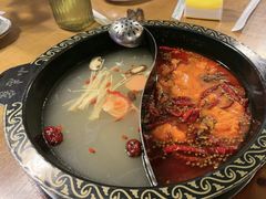 -小志家.野生菌鲜切牦牛肉牛杂火锅