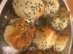 特色生煎-三两春(浦三路店)