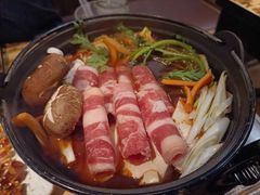 本州岛辣味噌锅-小川洋风料理(江汉路店)