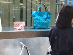 -三宅一生 (阪急梅田本店)
