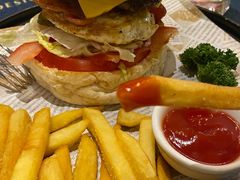 -又见马甲M8融合西餐厅(体育中心店)