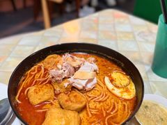 鸡肉叻沙面-热浪岛马来餐厅