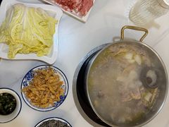 -朴小妹人参鸡汤火锅(长白山万达店)