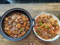 -老钟家烤羊排·敦伊阁清真餐厅胡羊焖饼