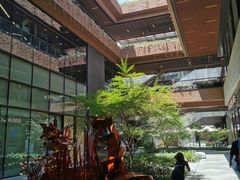 -Dough&Joe团憩(瑞虹天地月亮湾店)