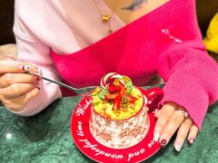 -秘密旅行Bonjour(黑金冠 江南西店)