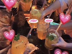 -城墙外BAR