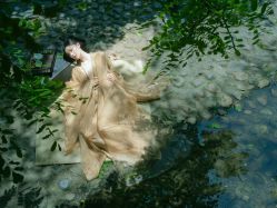 -克拉女神写真馆·匠心定制